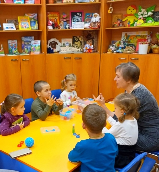 Занятия по мелкой моторике для детей