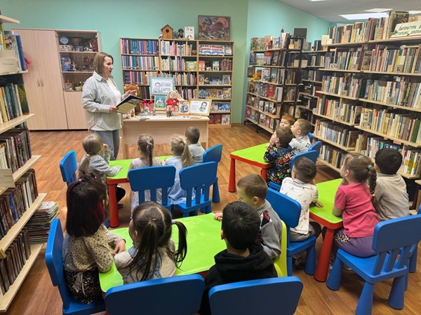 Страна веселого детства