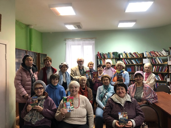 Читаем книги подмосковных авторов