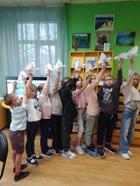 Журавли над Россией