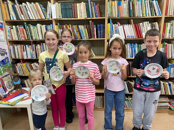 Аппликация на бумажной тарелочке