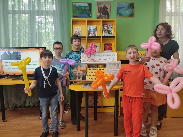Кто придумал алфавит?