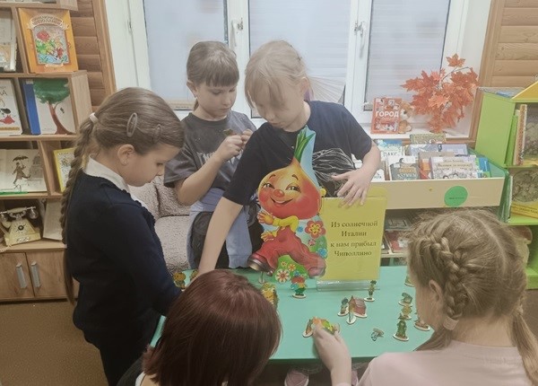 Из солнечной Италии к нам прибыл Чиполлино