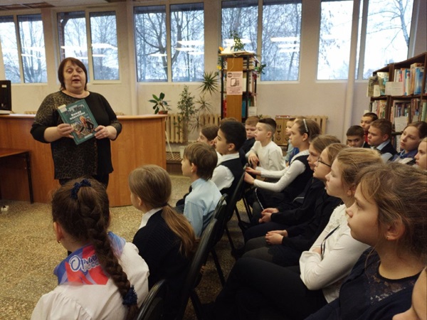 И гением он был в бою любом