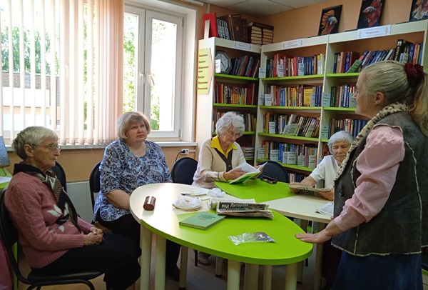 Клуб «Подружки»