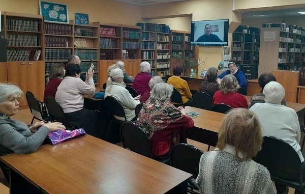 "Освящение страшного дома" - презентация книги