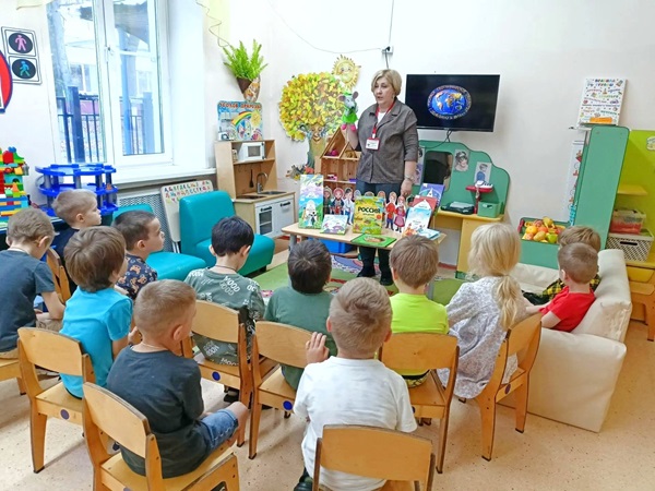 По секрету всему свету