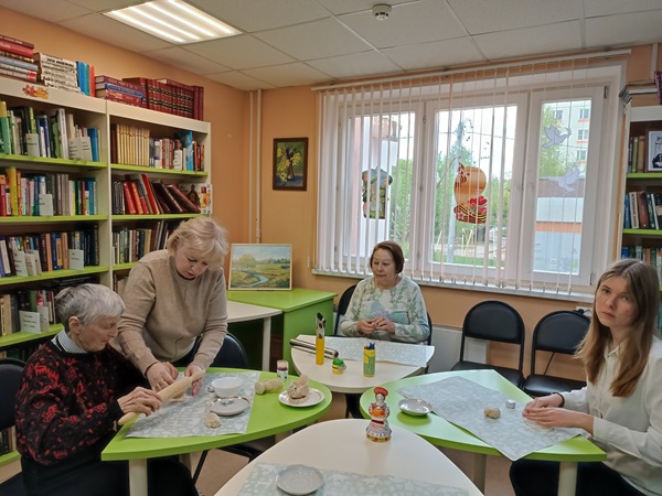 Подружки