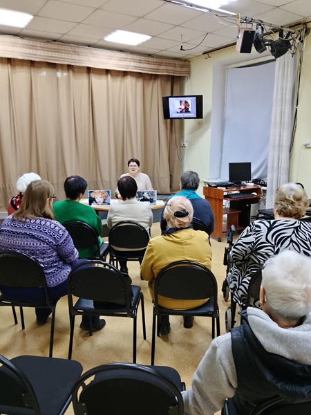 Клуб «Собеседник»