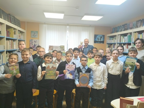 Слово писателю