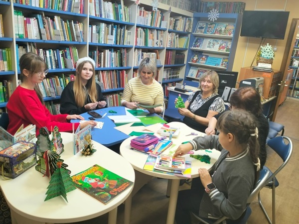 Объёмная ёлочка своими руками