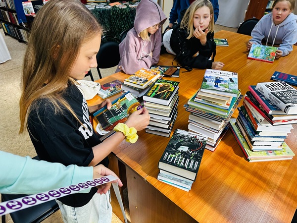 КНИЖНАЯ СРЕДА 