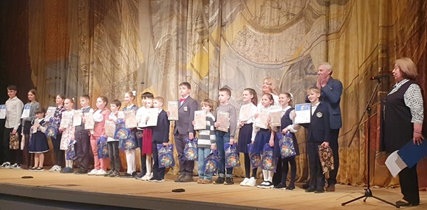 Давайте знакомиться: подольские писатели - детям